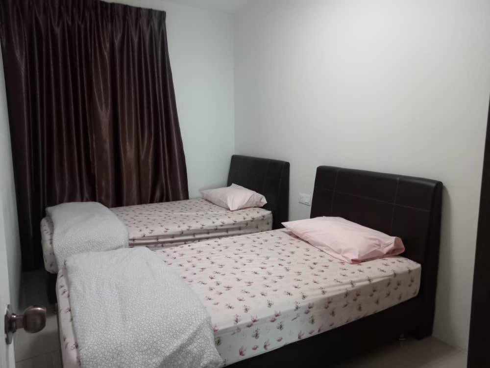 K. Riverfront Apartment Ипох Экстерьер фото